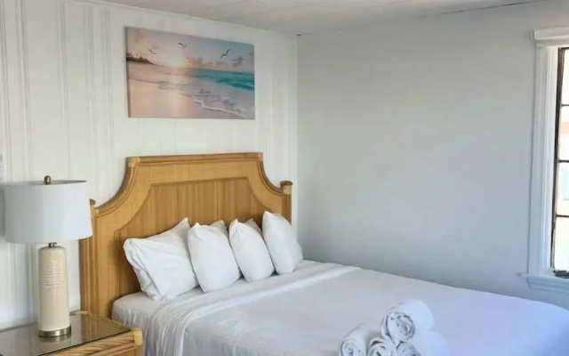 Harris Sea Ranch Beach Hotel