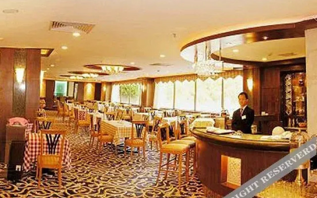Shantou Longhu Hotel