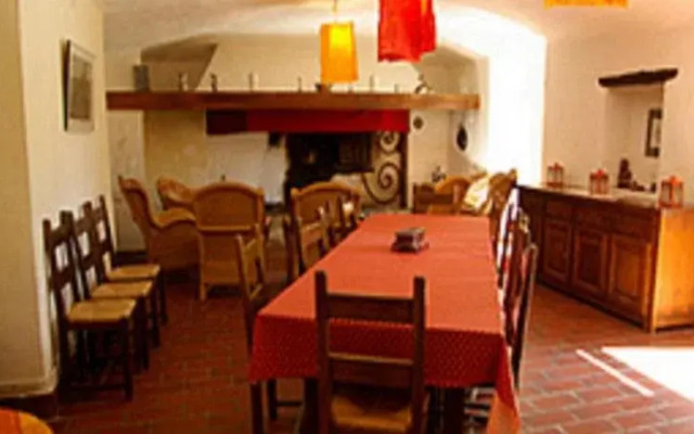 Le Chateau Des Pauses