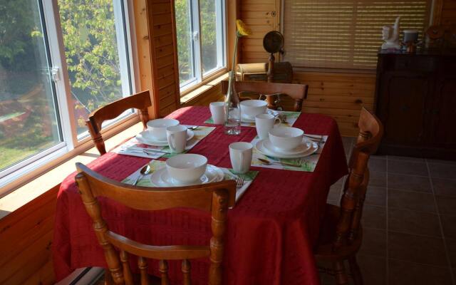 Magnolia North Bed and Breakfast