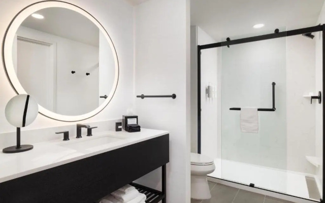 Embassy Suites By Hilton Chattanooga Downtown