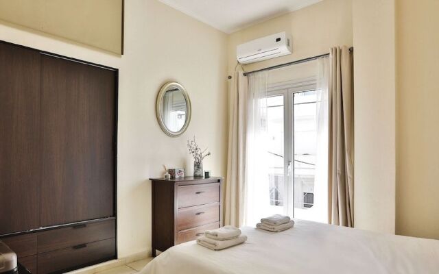 Nautilus Apartments Airport by Airstay