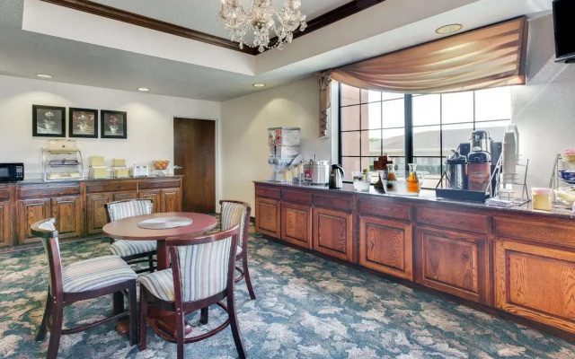 Best Western Prime Inn & Suites