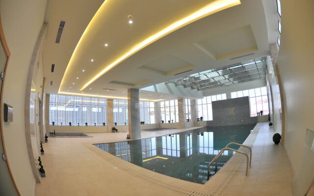 Bayat Hotels Company