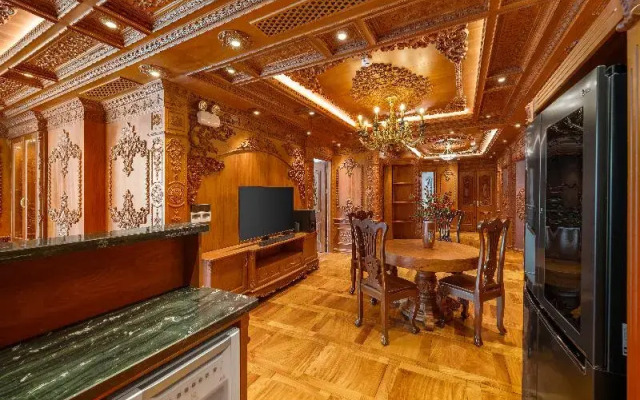 Monalisa Luxury Hotel