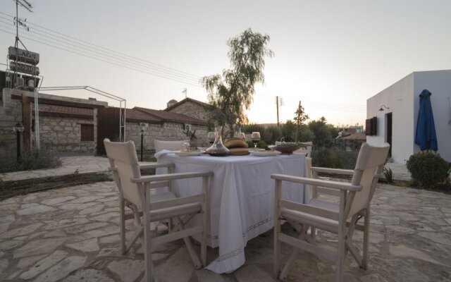 Meleni Cottage Houses