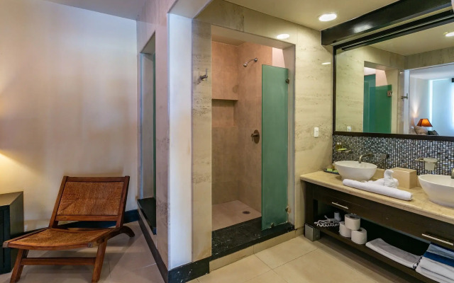 Pueblito Escondido Luxury by Mistik