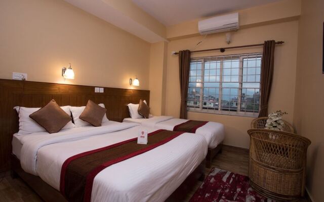 OYO 226 Hotel Pokhara Blue Lake