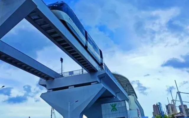 Lavande Hotel (Shenzhen Pingshan High Speed Railway Station)