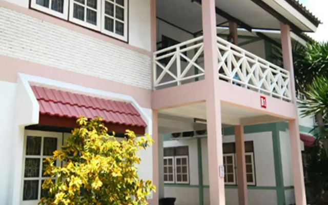 Paisiri Hotel