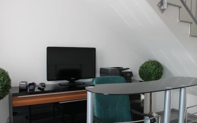 Hotel Pension garni Schwerin-Unterkunft