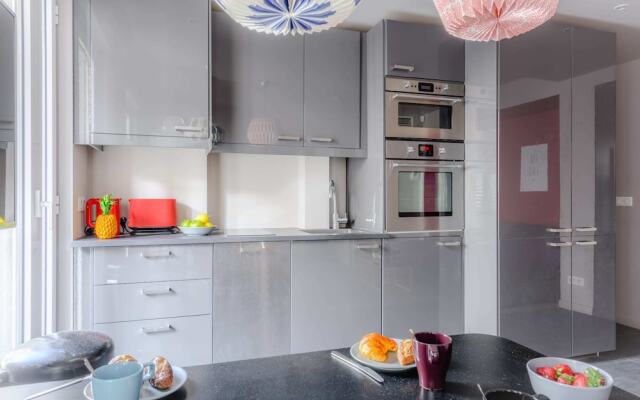 Comfortable Apartment Next to Malesherbes - Very Calm