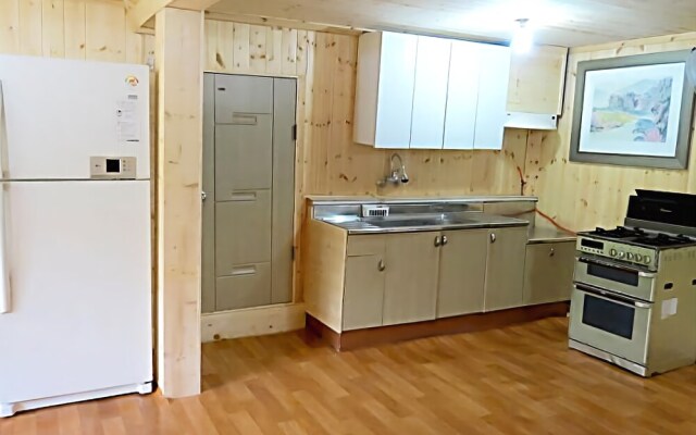 Yeongwol Muksan Guan Pension