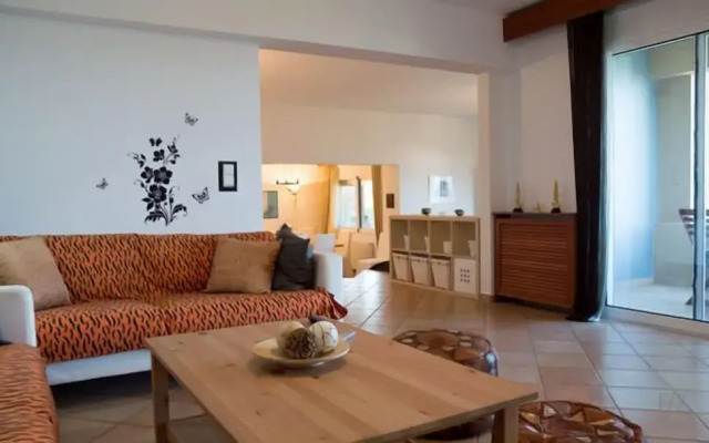 Wild Pear Villa