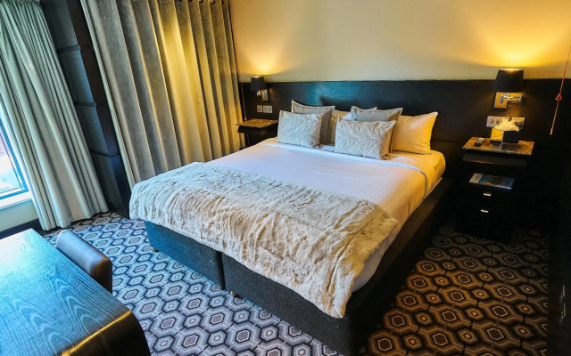 The Vincent Hotel