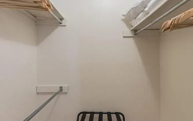 The Relaxing Suites of Midland