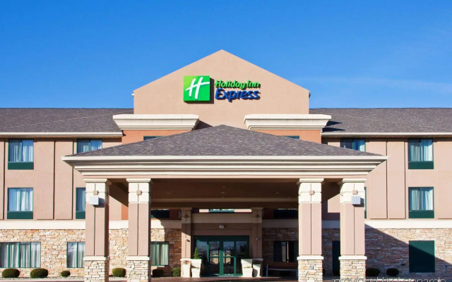 Holiday Inn Express Gas City by IHG