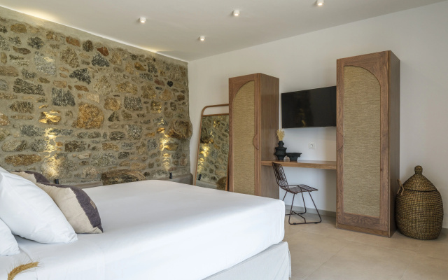 Adama Mykonos Boutique Hotel