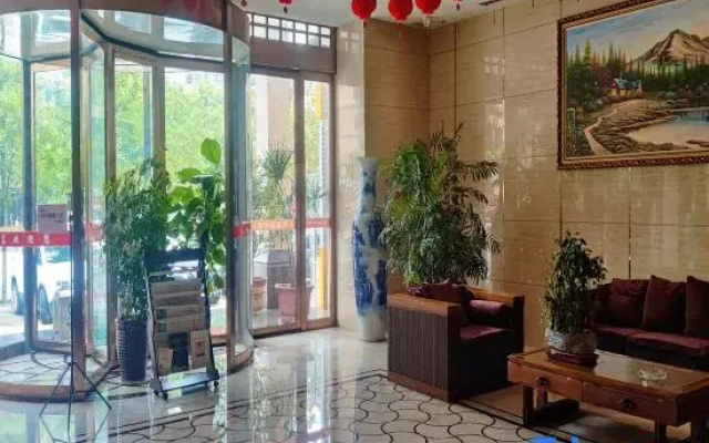 Tianjiao Hotel (Xinyang No. 2 high school store)
