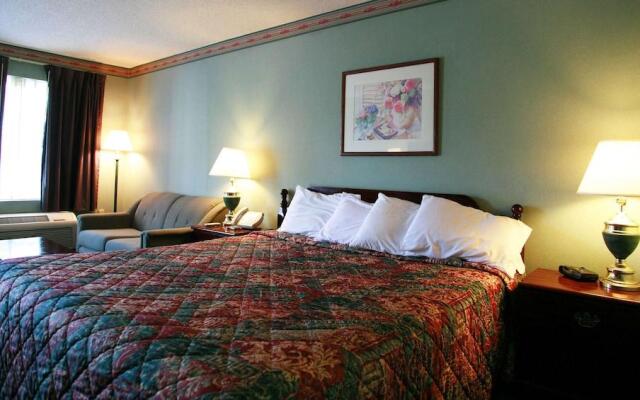 Super 8 by Wyndham Elberton