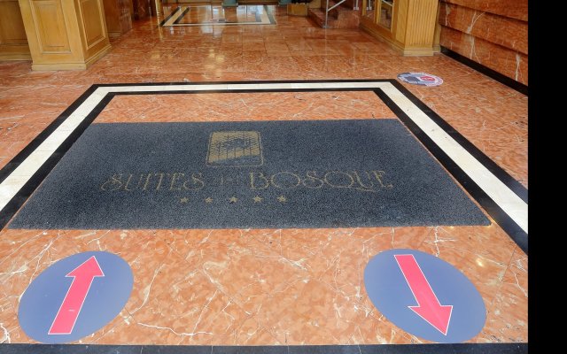 Suites del Bosque Hotel