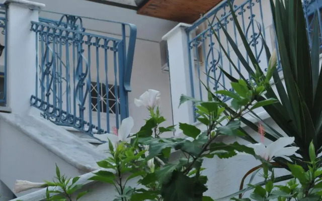 Small House for Holidays