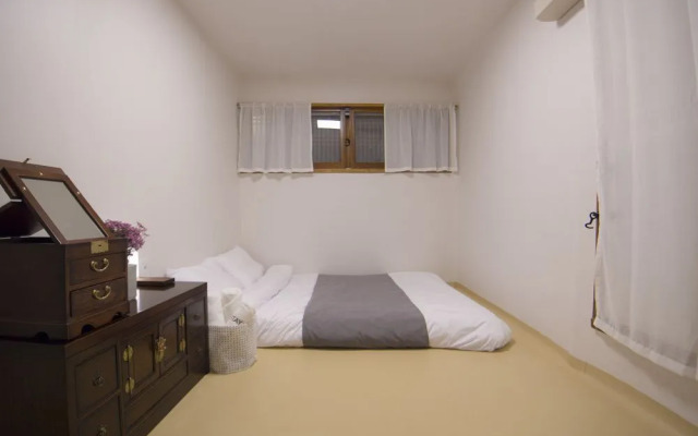 STAY256 Hanok Guesthouse