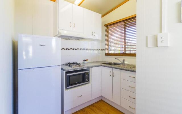 Riverside Cabin Park