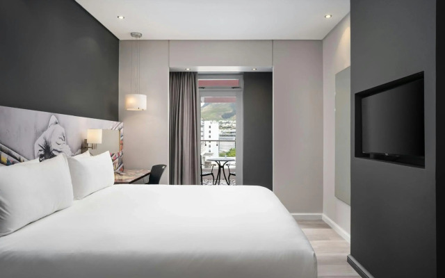 Protea Hotel Fire & Ice by Marriott Cape Town