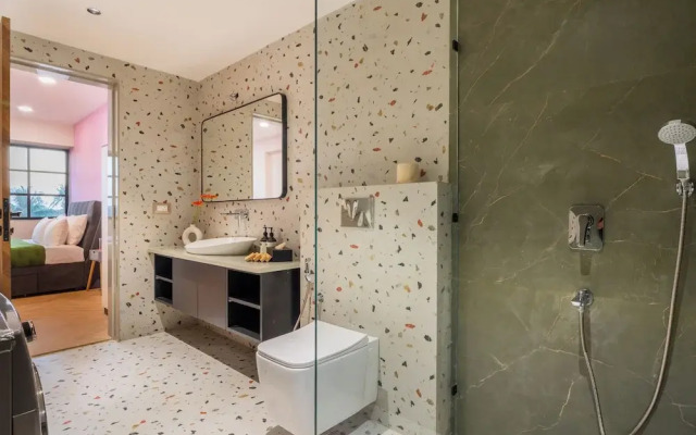 ELIVAAS Kamerios Brisa 1BHK with Jacuzzi