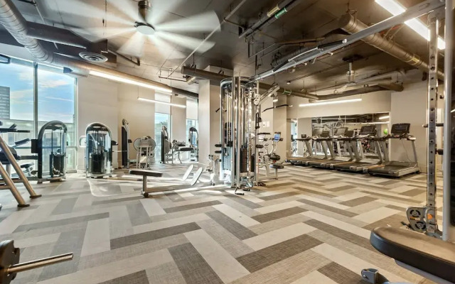 The Luxe Suites at University City