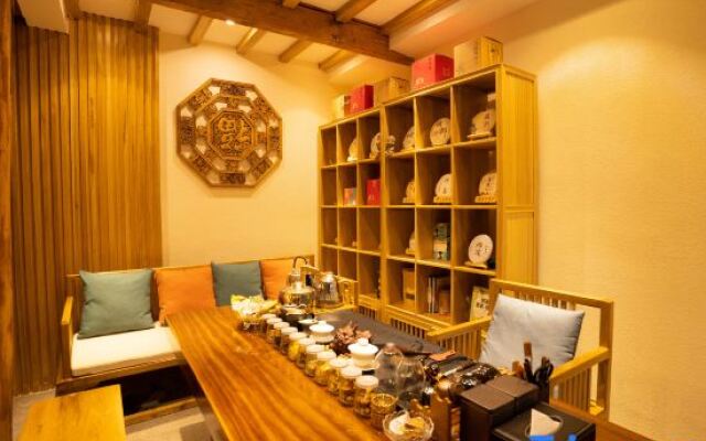 UNThinkHotel Ruofan Inn