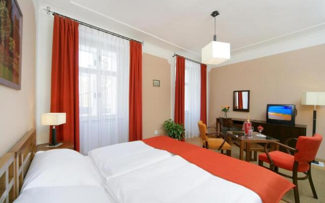 Hotel U Zvonu