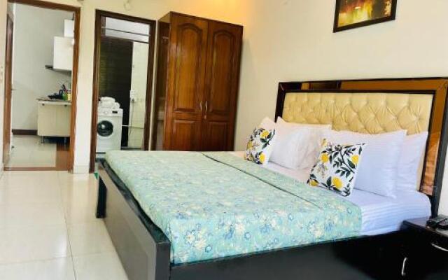 Olive Service Apartments Defence Colony