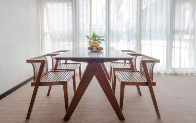 Man · Hotel（Kunming Railway Station Tangzixiang Subway station store）