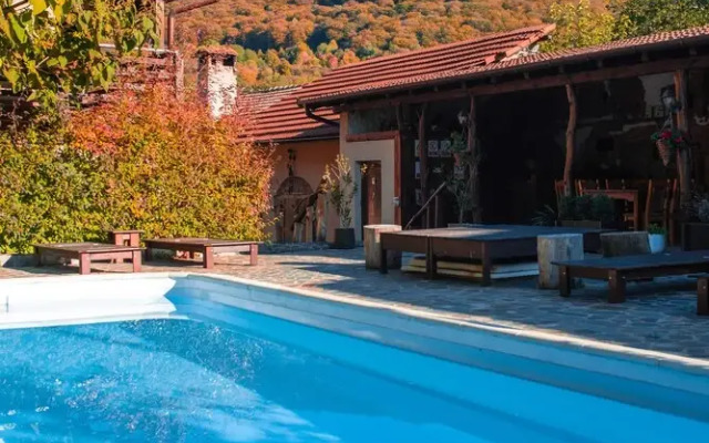 Casa Dives, Transylvania