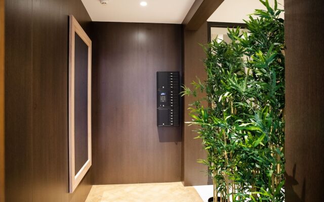 nQn Aparts & Suites Sevilla