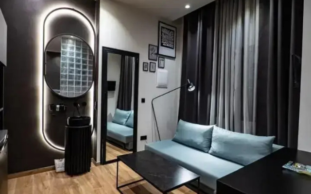 Room 11 Aristotelous Thessaloniki And-Mykonos