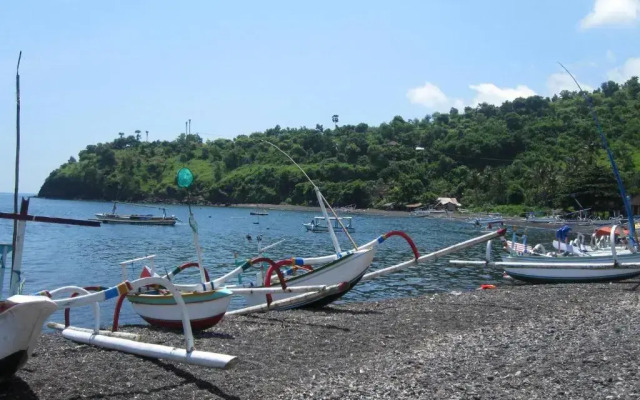 Galang Kangin Bungalows 2