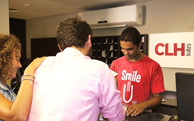 CLH Suites Bonito Centro