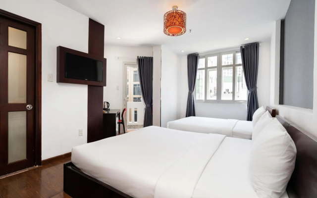A&A Toronto Hotel – Guest Rooms – Ho Chi Minh City