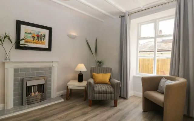 Harbourside Cottage