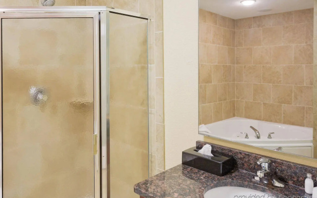 Highland Suites Minot