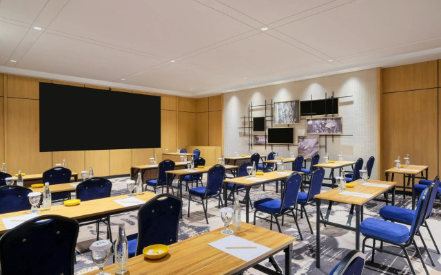 Mercure Tangerang Centre