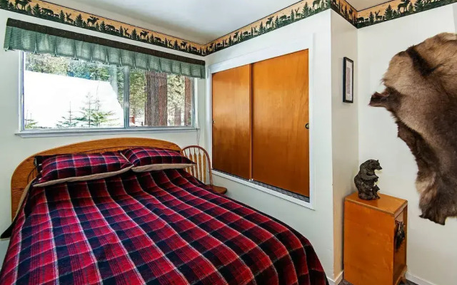 Cherry Hills Cabin - Sleeps 6, No Pets, Family Fun!