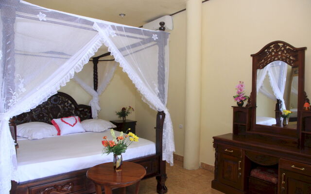Rising Star Dive Resort
