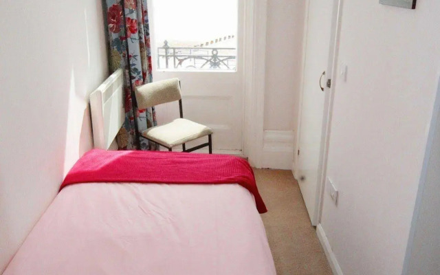 Marine Parade Hotel