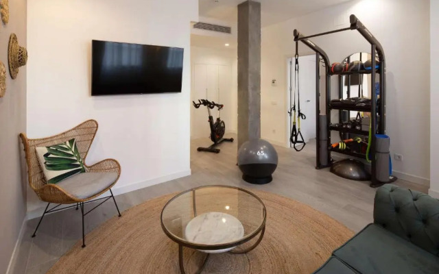 Atocha Hotel Madrid, Tapestry Collection by Hilton