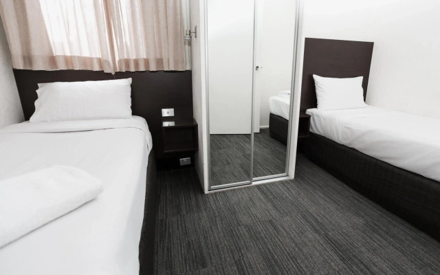St Ives Apartments