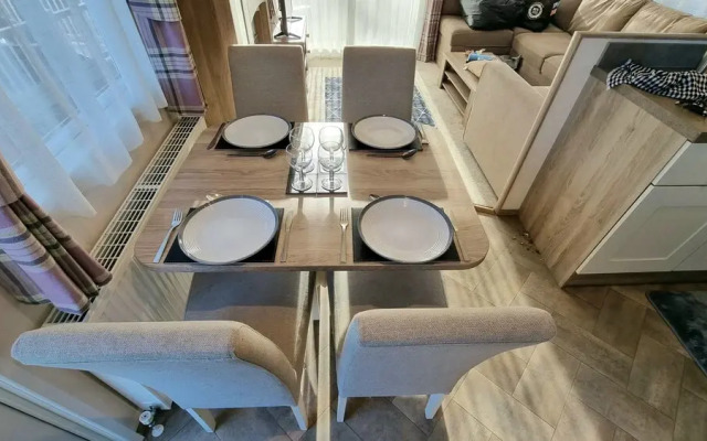 Stunning 3 Bed Holiday Home On Coghurst Hall